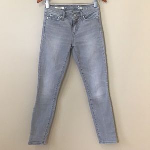 Women's Gap jeans